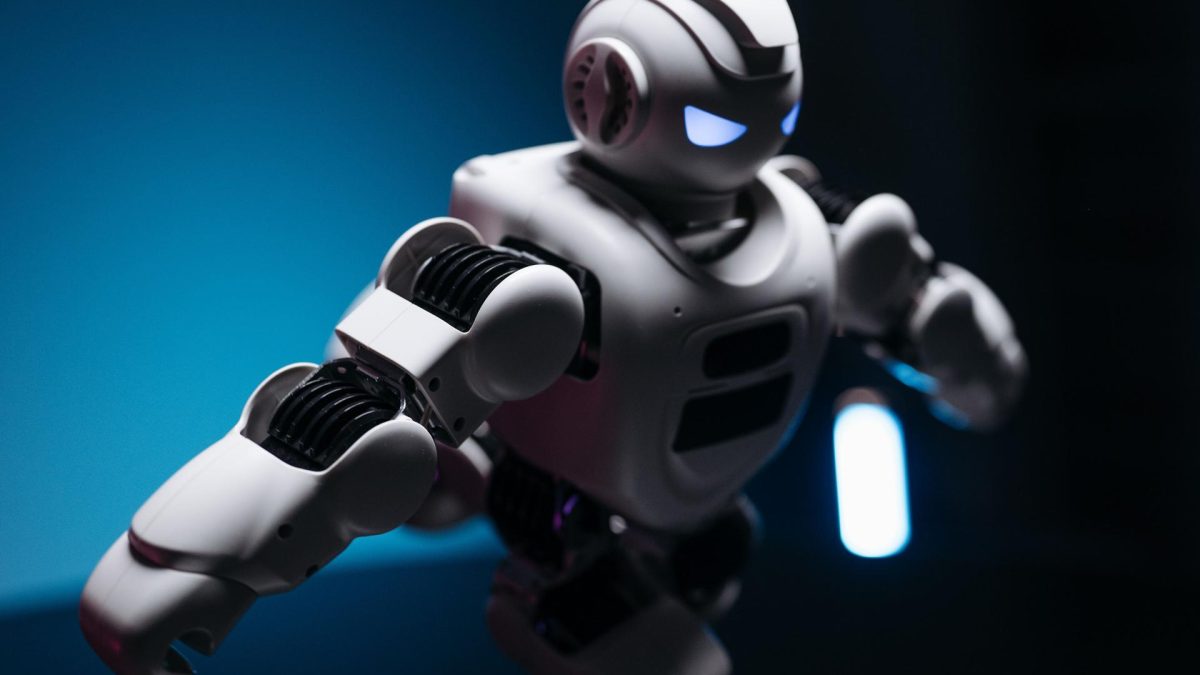 A humanoid robot representing ai agents, symbolizing their role in reshaping online control.