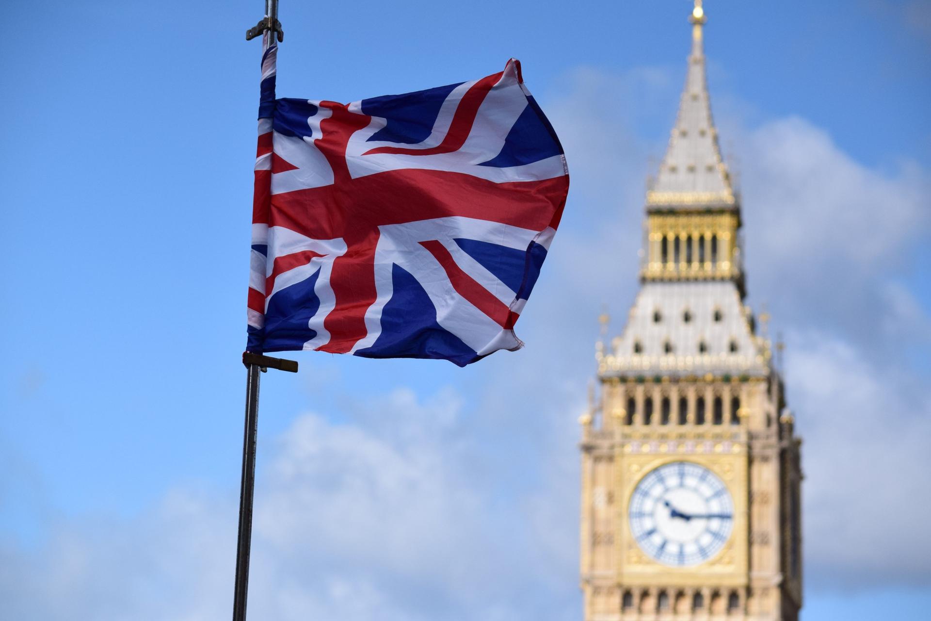Urgent Action Needed for Comprehensive AI Regulation
